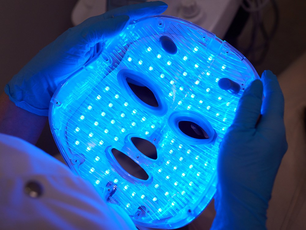 LED Light Masks FAQ All Your Questions Answered ARAL Beauty